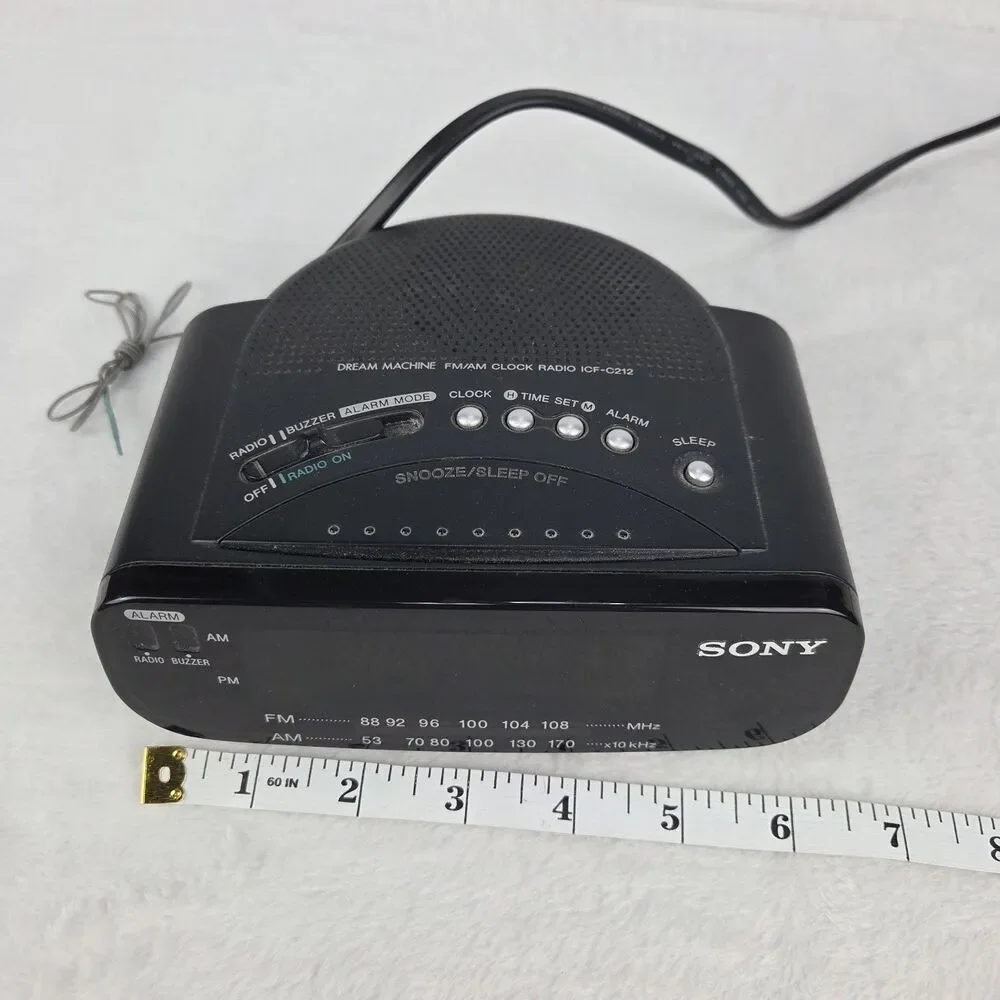 Sony Dream Machine ICF-C212 FM AM Clock Radio Alarm Snooze Tested Working‎